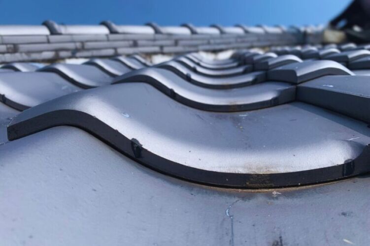 瓦メンテナンスー名張市